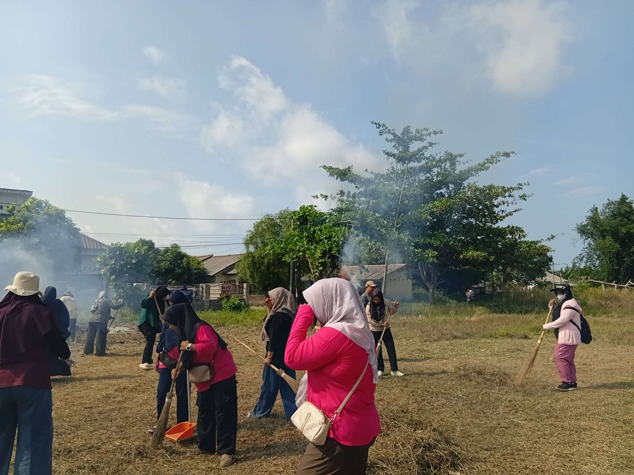Kegiatan KEBAB MARGA (Kerja Bhakti Bersama Warga)